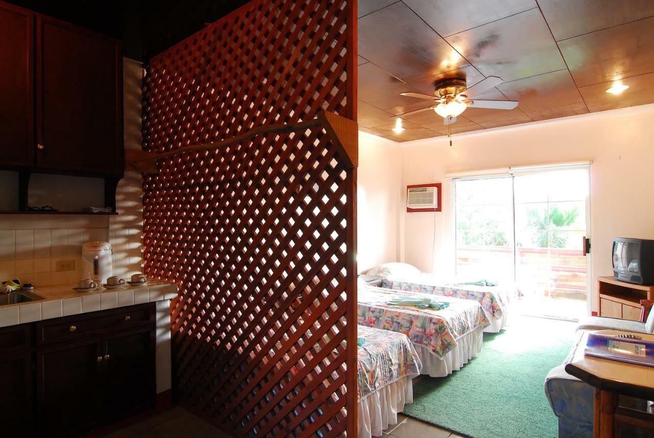 Antelope Guesthouse Корор Экстерьер фото